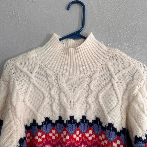 St. John's Bay Turtleneck Sweater, Size L - Picture 3 of 10